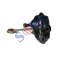 前制動分室 T24 右